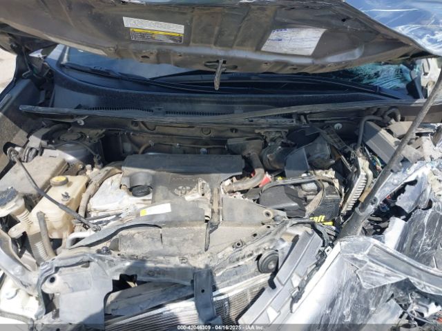 2T3ZFREV8JW431133 Toyota RAV4 LE
