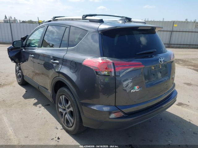 2T3ZFREV8JW431133 Toyota RAV4 LE