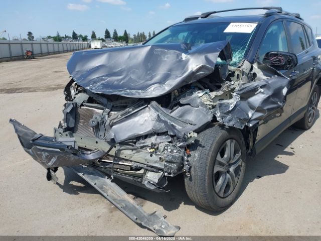 2T3ZFREV8JW431133 Toyota RAV4 LE
