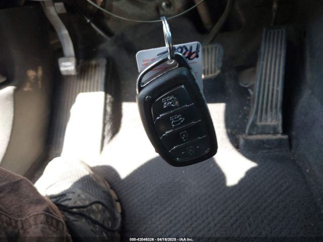 KM8J3CA46HU441212 Hyundai Tucson Se Plus