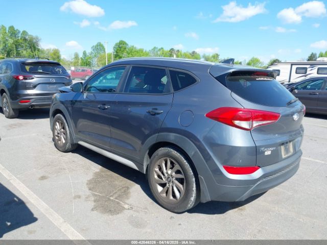 KM8J3CA46HU441212 Hyundai Tucson Se Plus