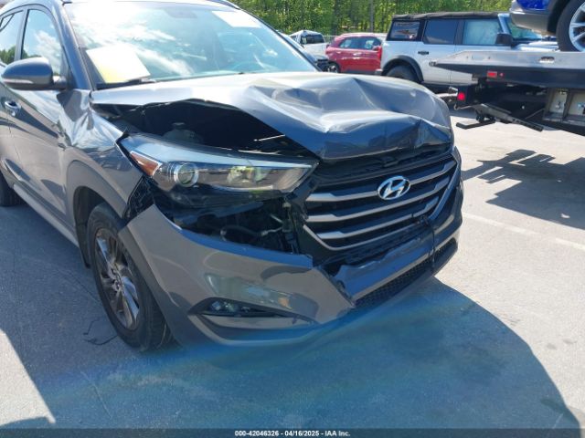 KM8J3CA46HU441212 Hyundai Tucson Se Plus
