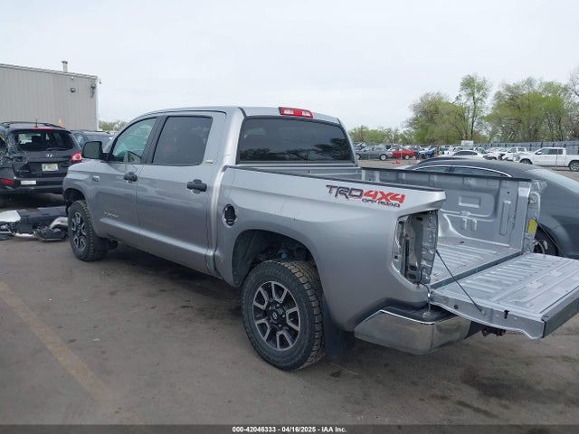 5TFDY5F15JX731880 Toyota 3ur-fe
