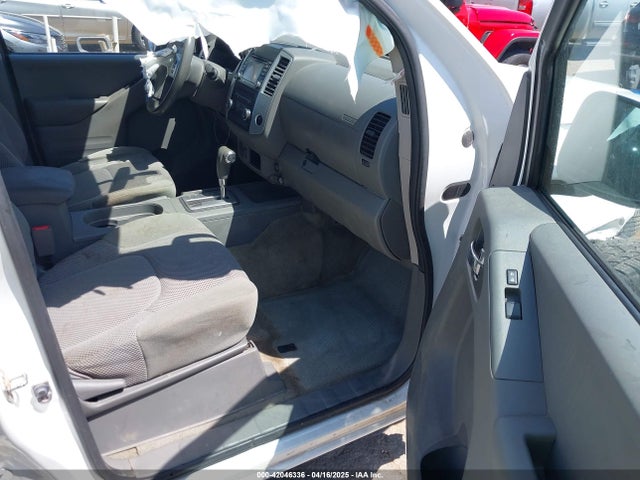 1N6AD0ER8JN762056 Nissan Frontier Sv