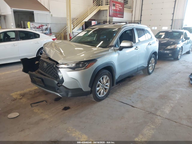 7MUCAABG8RV079508 Toyota Corolla Cross Le