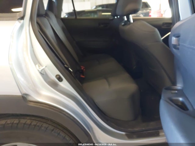 7MUCAABG8RV079508 Toyota Corolla Cross Le