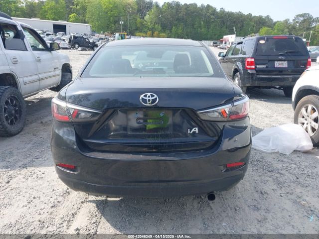 3MYDLBYV9HY152835 Toyota YARIS IA