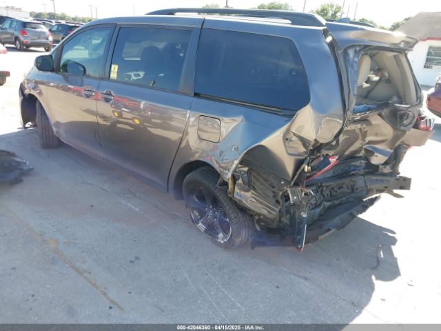 5TDKZ3DC1JS937801 Toyota Sienna Le 8 Passenger