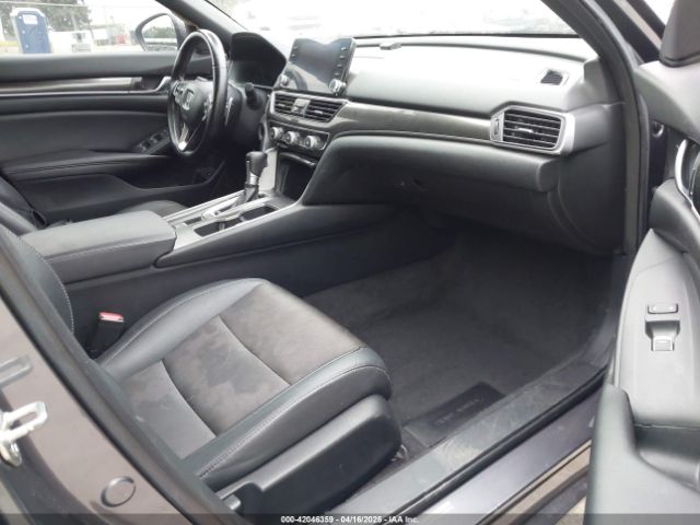 1HGCV1F39LA055066 Honda Accord Sport