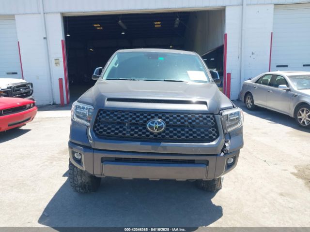 5TFAY5F17MX023735 Toyota Tundra Platinum