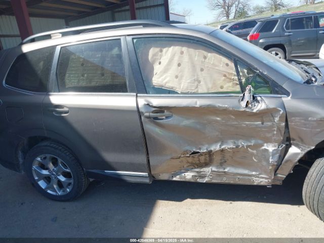 JF2SJAWC8HH582683 Subaru Forester 2.5i Touring