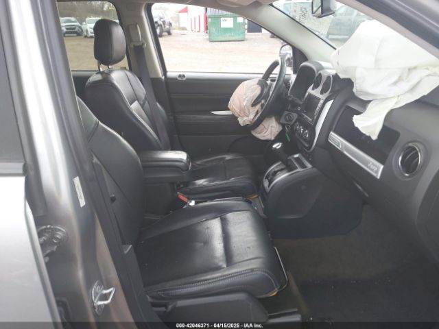 1C4NJDEBXGD768687 Jeep Compass High Altitude Edition