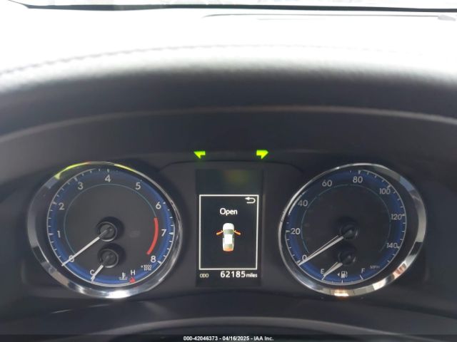 5YFBURHE0HP597282 Toyota COROLLA SE
