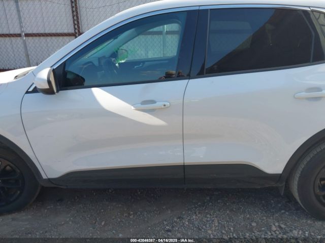 1FMCU9BZXMUB25986 Ford Escape Se Hybrid