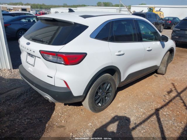 1FMCU9BZXMUB25986 Ford Escape Se Hybrid