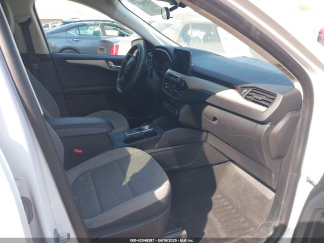 1FMCU9BZXMUB25986 Ford Escape Se Hybrid