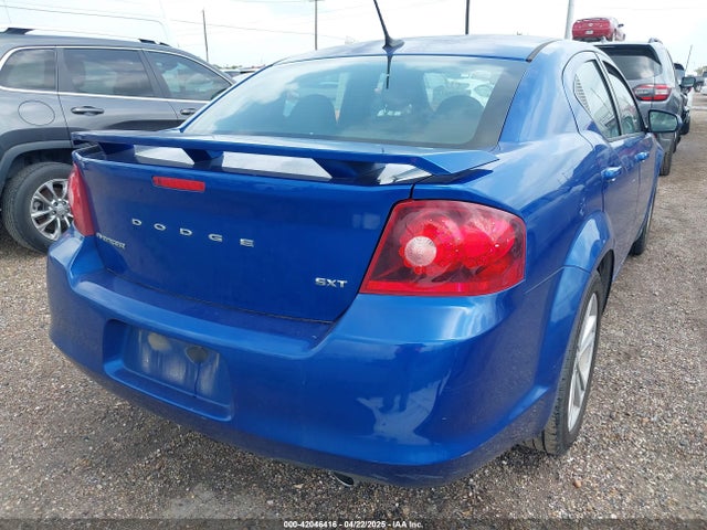 1C3CDZCG0EN176303 Dodge Avenger Sxt