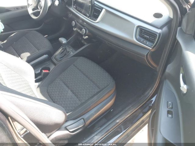 3KPA24AD9NE458402 KIA RIO S
