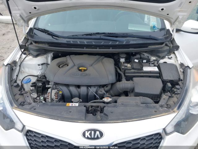 KNAFZ4A80E5065305 KIA FORTE EX
