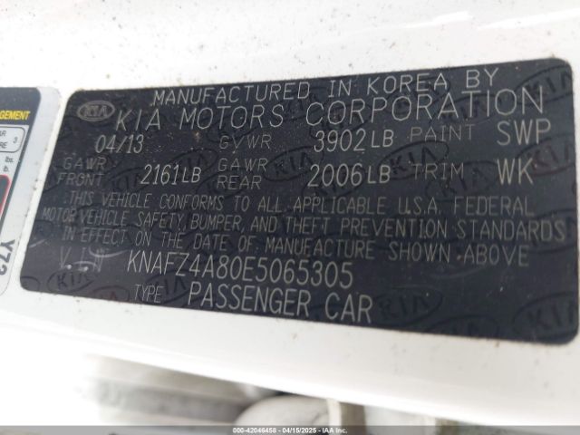 KNAFZ4A80E5065305 KIA FORTE EX