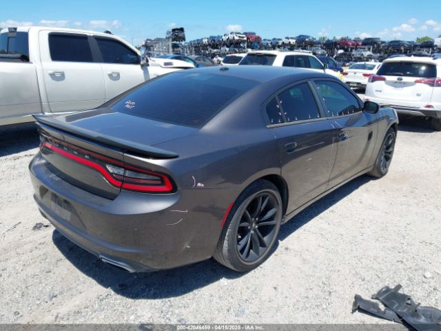 2C3CDXBG9JH121521 Dodge Charger Sxt Rwd