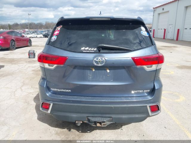 5TDDZRFH6KS930266 Toyota Highlander Limited