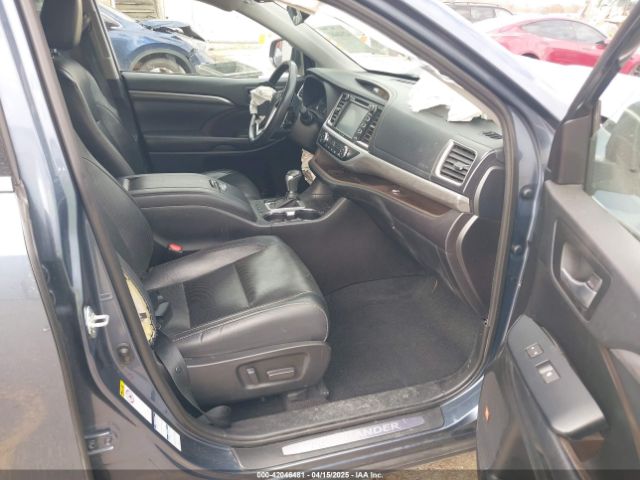 5TDDZRFH6KS930266 Toyota Highlander Limited