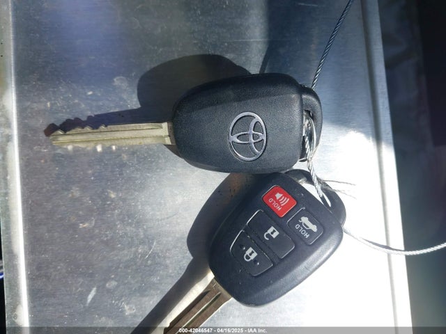 Toyota COROLLA SE 2018 5YFBURHE0JP801505 Image 11