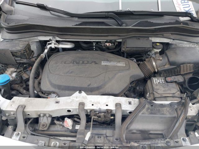 5FNYF5H15KB026075 Honda PILOT LX