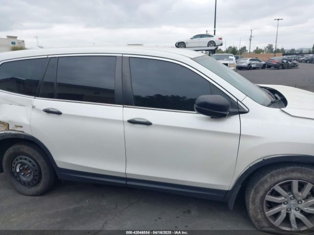 5FNYF5H15KB026075 Honda PILOT LX