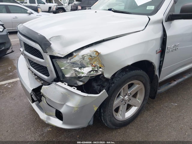 42046586 :رقم المزاد ، 1C6RR6KT4GS119148 vin ، 2016 Ram 1500 Express مزاد بيع