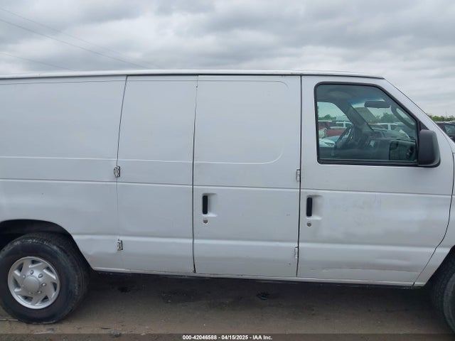 Ford E-250 Commercial 2014 1FTNE2EL9EDA25209 Image 13
