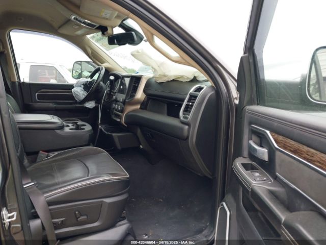 3C6UR5FL7MG612467 RAM 2500 Laramie  4x4 6'4 Box