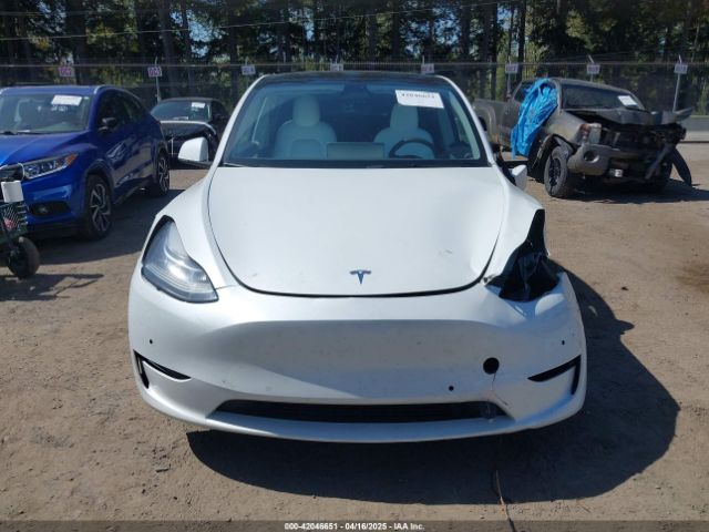 7SAYGDEE7NF418223 Tesla Model Y Long Range Dual Motor All-wheel Drive