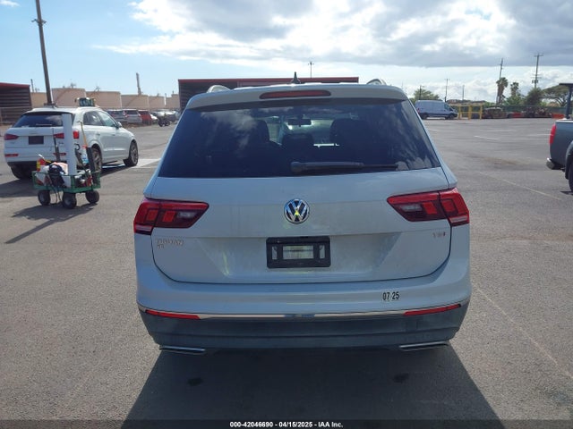 3VV3B7AX7JM126402 Volkswagen Tiguan 2.0t Se/2.0t Sel