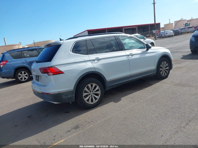 3VV3B7AX7JM126402 Volkswagen Tiguan 2.0t Se/2.0t Sel