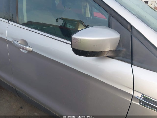 1FMCU0GXXFUC74744 Ford ESCAPE SE