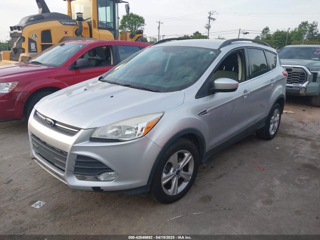 1FMCU0GXXFUC74744 Ford ESCAPE SE