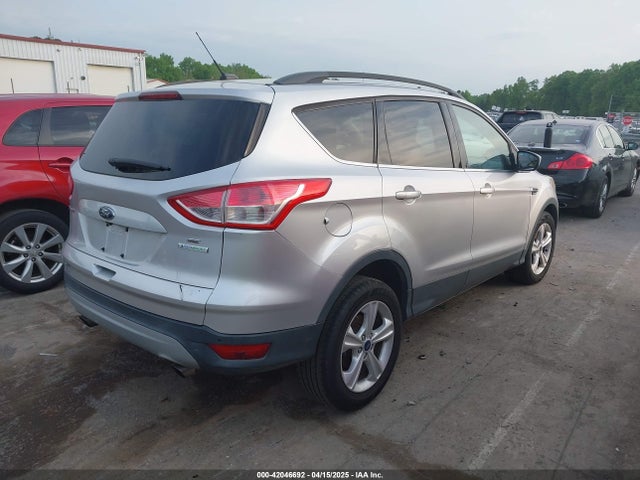 1FMCU0GXXFUC74744 Ford ESCAPE SE