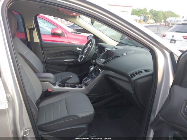 1FMCU0GXXFUC74744 Ford ESCAPE SE