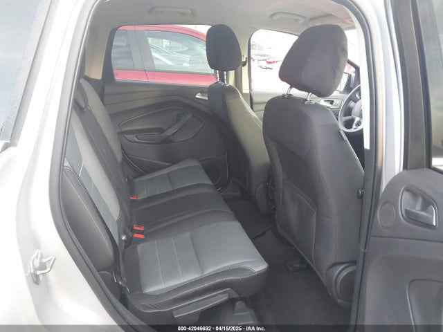 1FMCU0GXXFUC74744 Ford ESCAPE SE