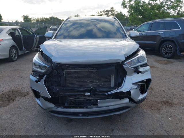 KM8SN4HF7HU244867 Hyundai Santa Fe Se