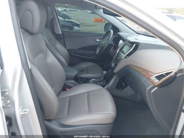 KM8SN4HF7HU244867 Hyundai Santa Fe Se