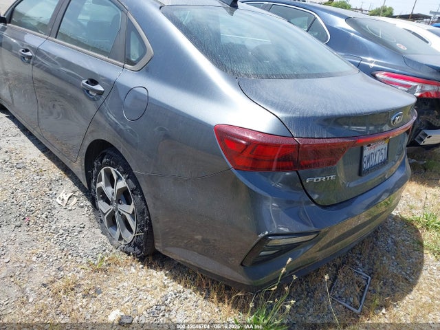 3KPF24AD8LE170132 KIA Forte Lxs