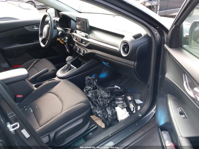 3KPF24AD8LE170132 KIA Forte Lxs