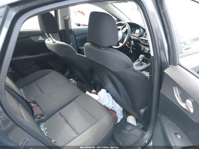 3KPF24AD8LE170132 KIA Forte Lxs