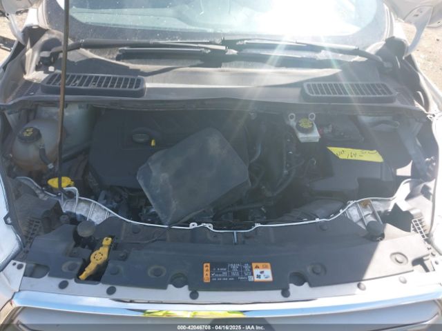 1FMCU9GD4JUB06181 Ford ESCAPE SE