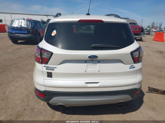 1FMCU9GD4JUB06181 Ford ESCAPE SE