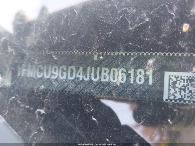 1FMCU9GD4JUB06181 Ford ESCAPE SE
