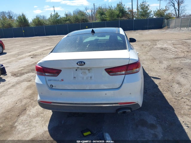 5XXGT4L31JG256876 KIA Optima S